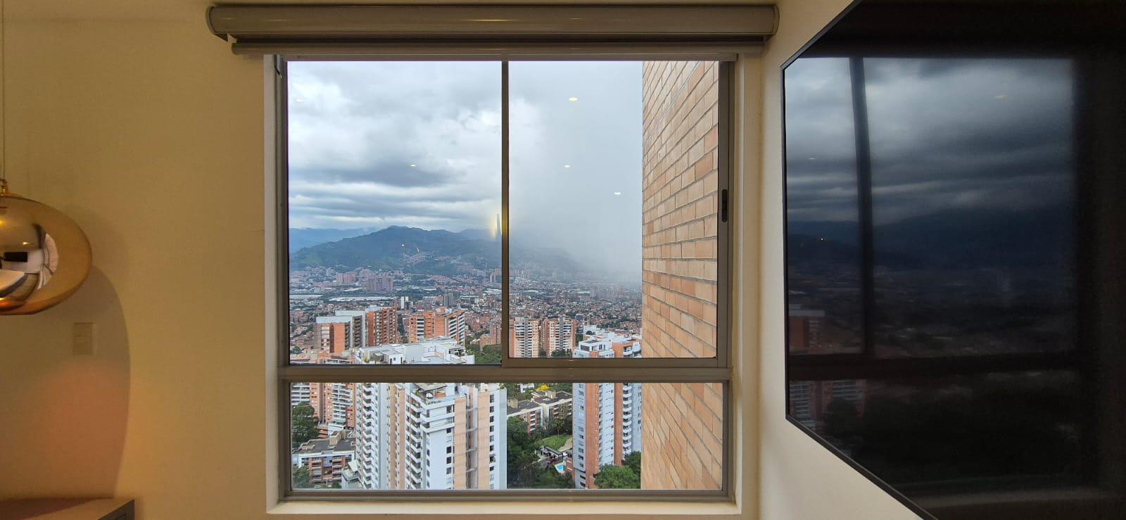 Apartamento en venta en Envigado  loma las brujas