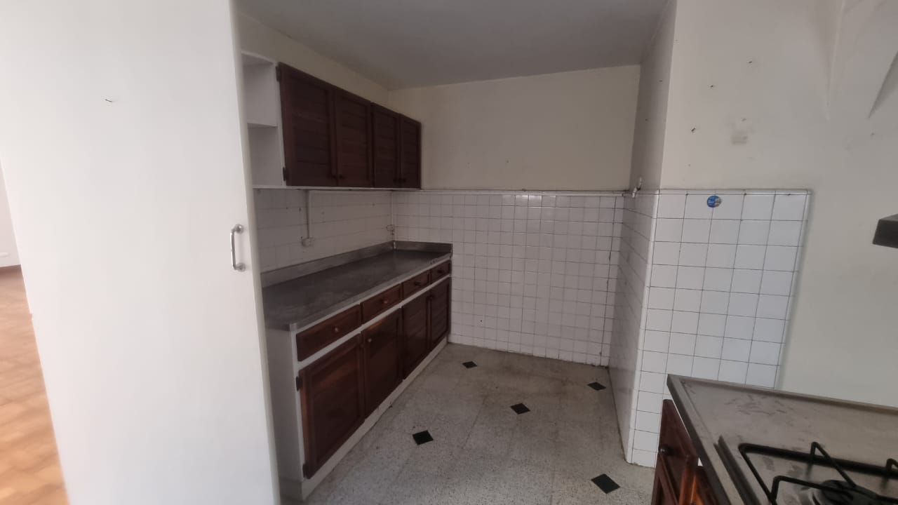 APARTAMENTO EN VENTA LAURELES, MEDELLIN