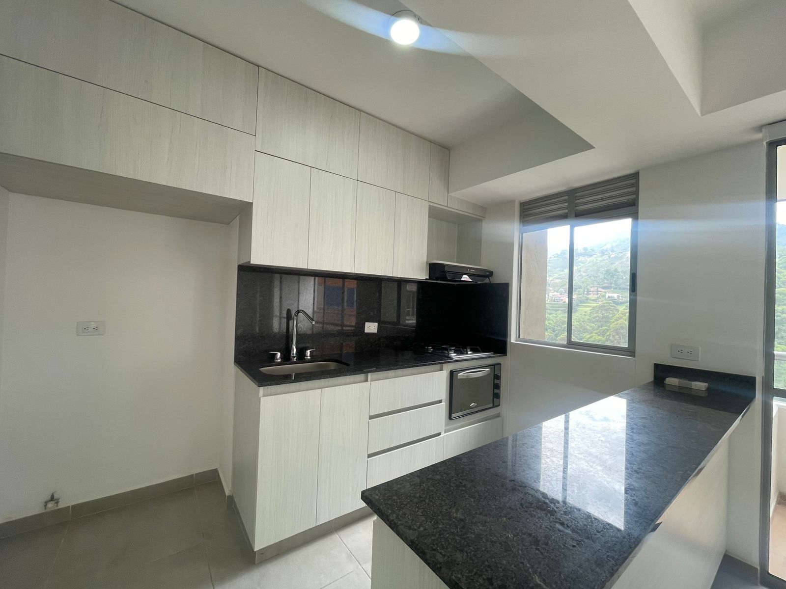 Venta de Apartamento en Sabaneta Las Lomitas