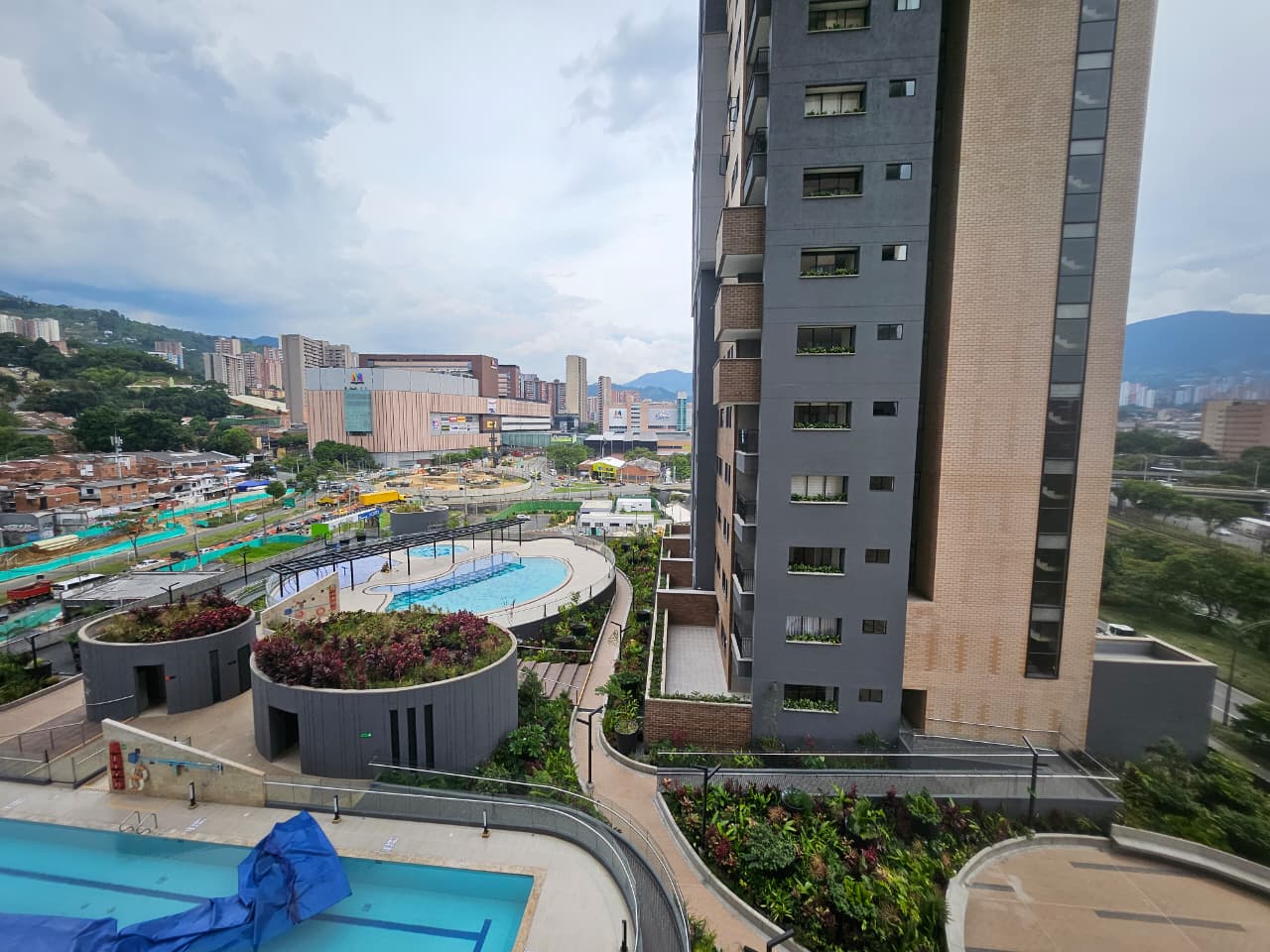 Apartamento para estrenar en arriendo en Envigado