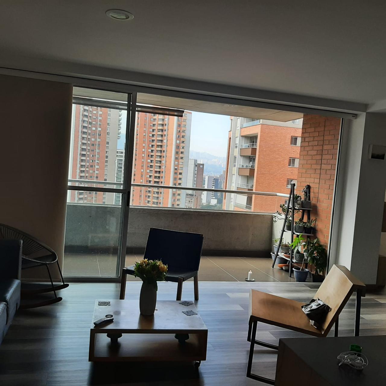 Apartamento para arriendo Medellín Poblado Santa María