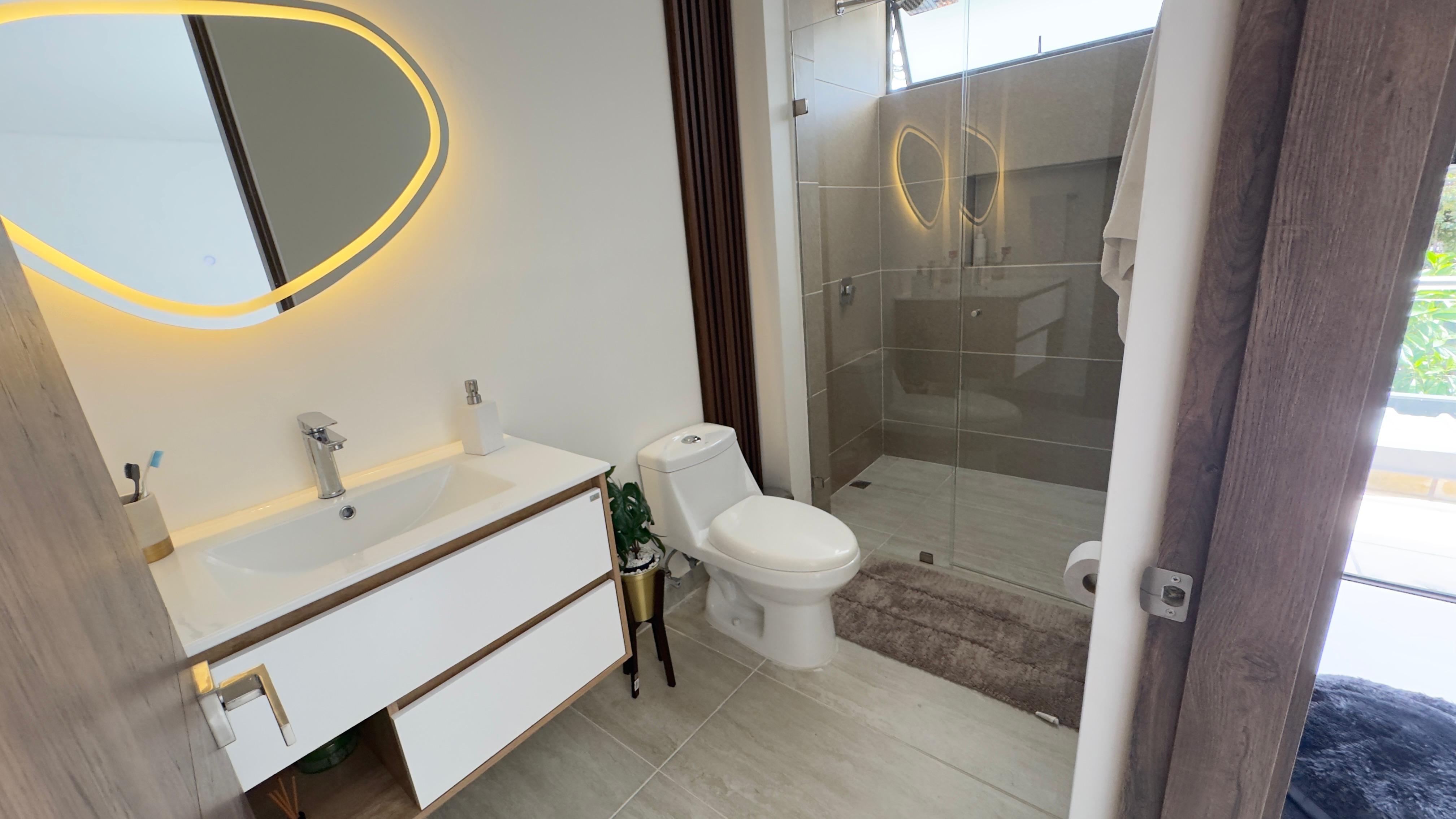 Venta de casa en El Retiro Macedonia