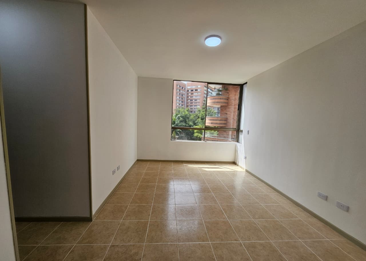Apartamento en arriendo en El Poblado sector Los Balsos