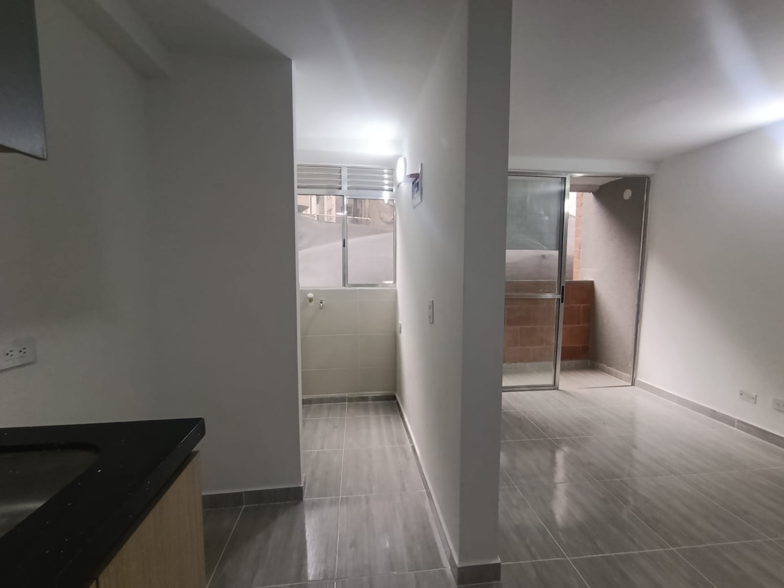 APARTAMENTO PARA RENTA BELLO- SECTOR MADERA