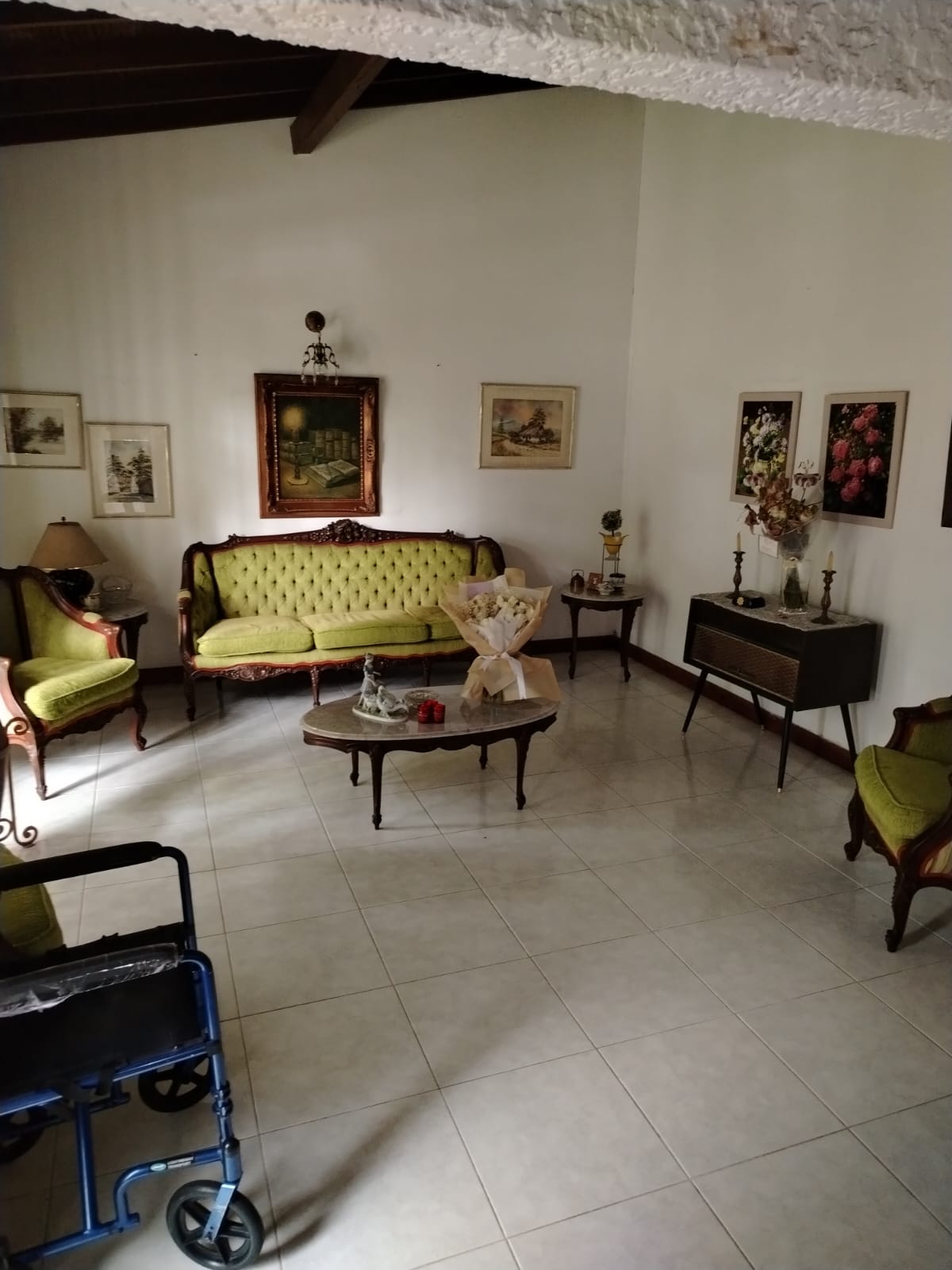 Casa lote en venta en el poblado Medellin
