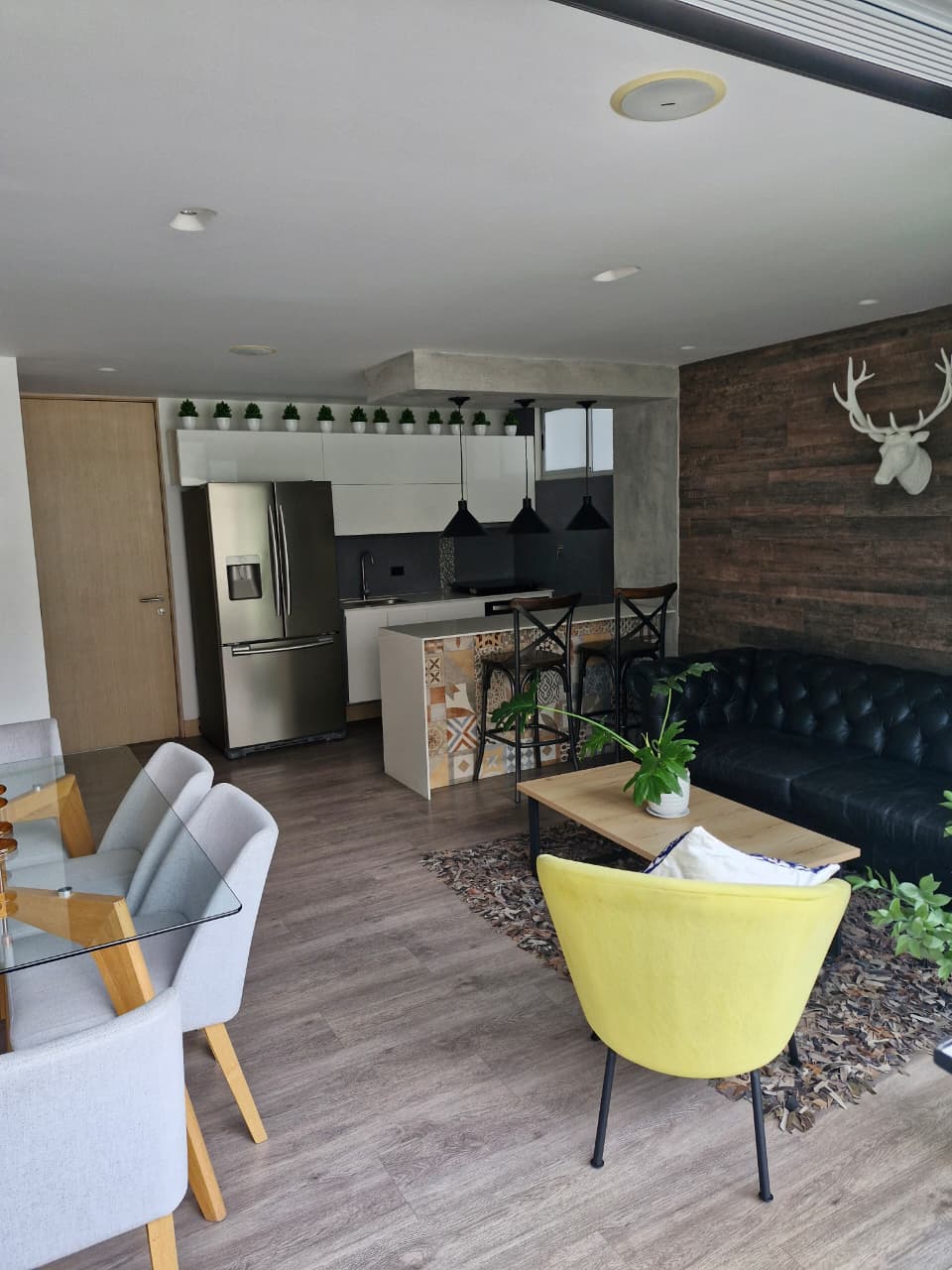 Apartamento para venta en loma del Indio Medellín