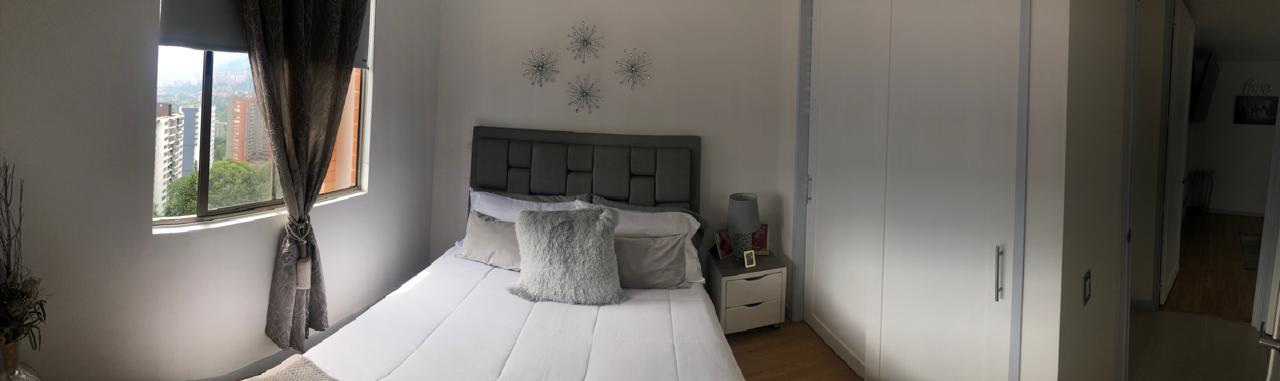 Apartamento para la venta en Envigado Loma del Barro