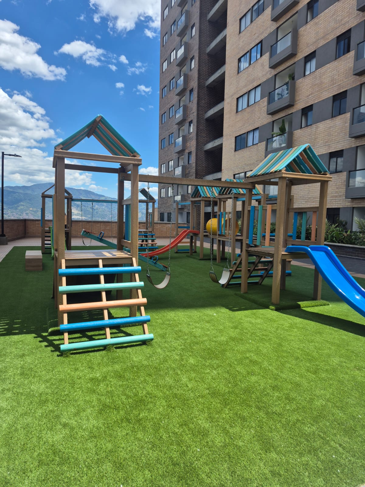 Apartamento para estrenar en arriendo en Las Palmas Medellín