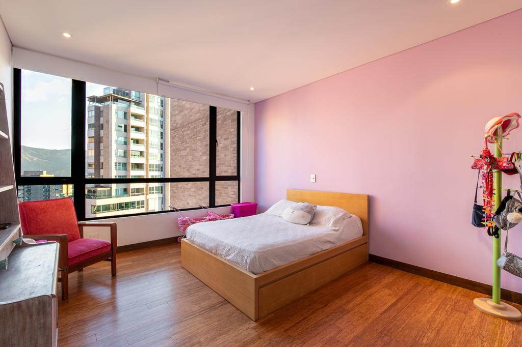 Venta de apartamento en Medellin El Poblado Los Balsos