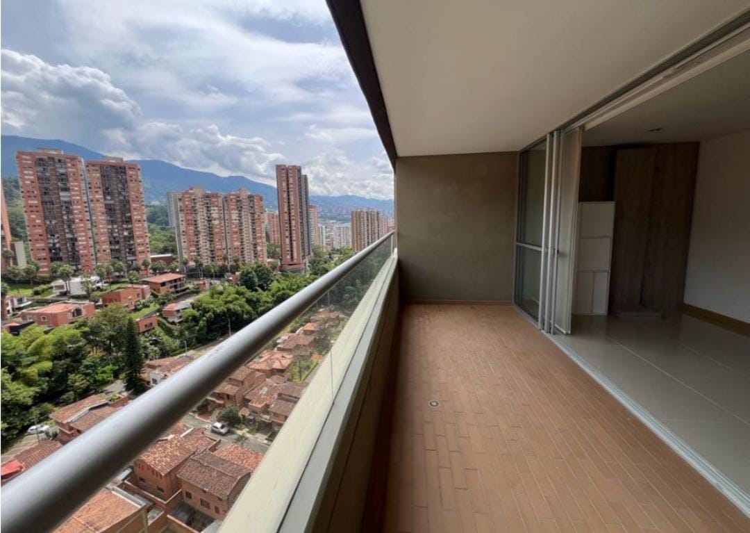Venta de apartamento en Sabaneta Sector de San Jose