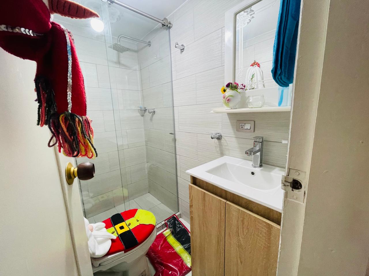 VENDO CASA EN ROBLEDO LOPEZ DE MESA MEDELLIN