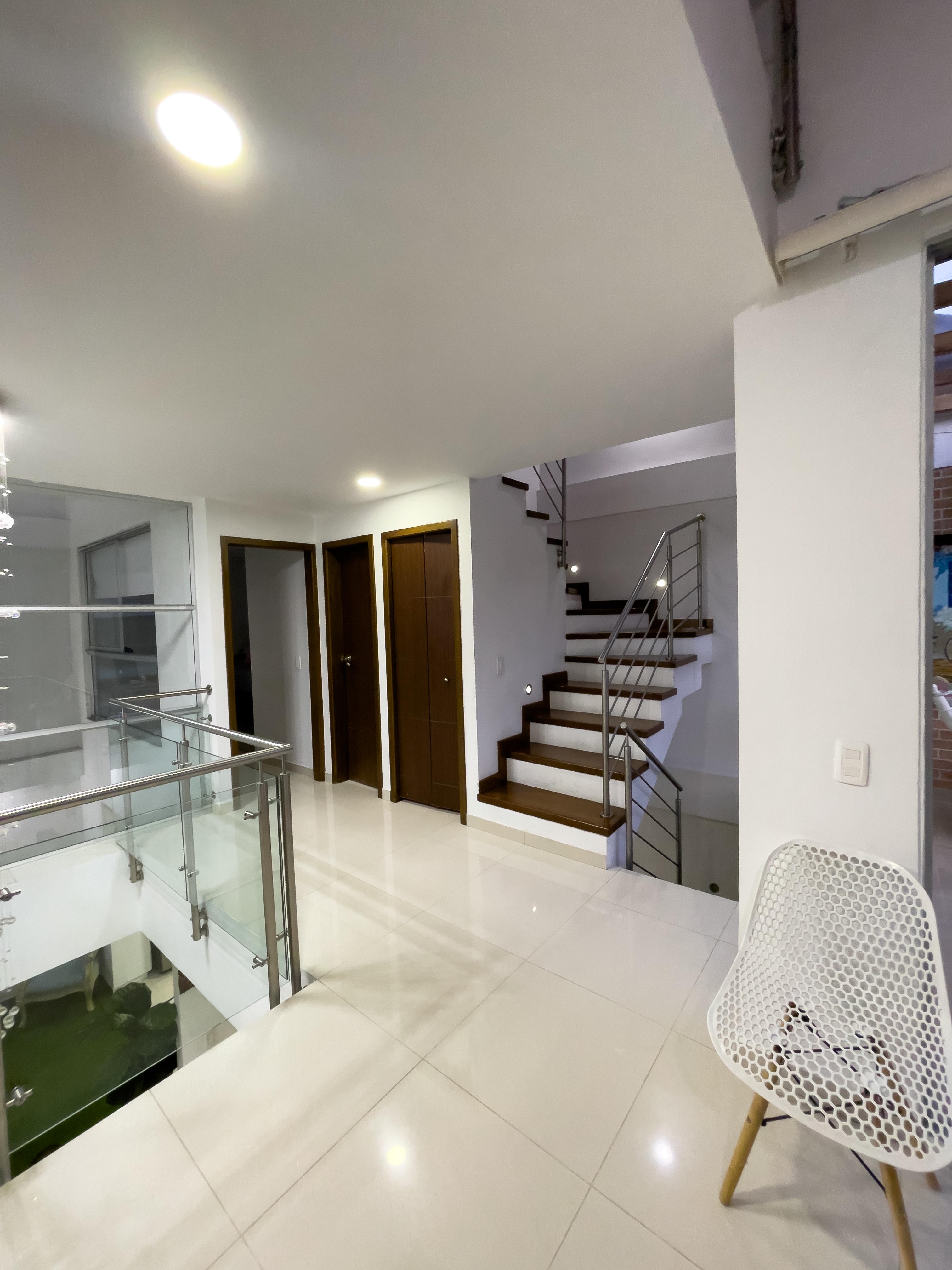 Casa para la venta en La Estrella Cerca del Parque - Antioquia