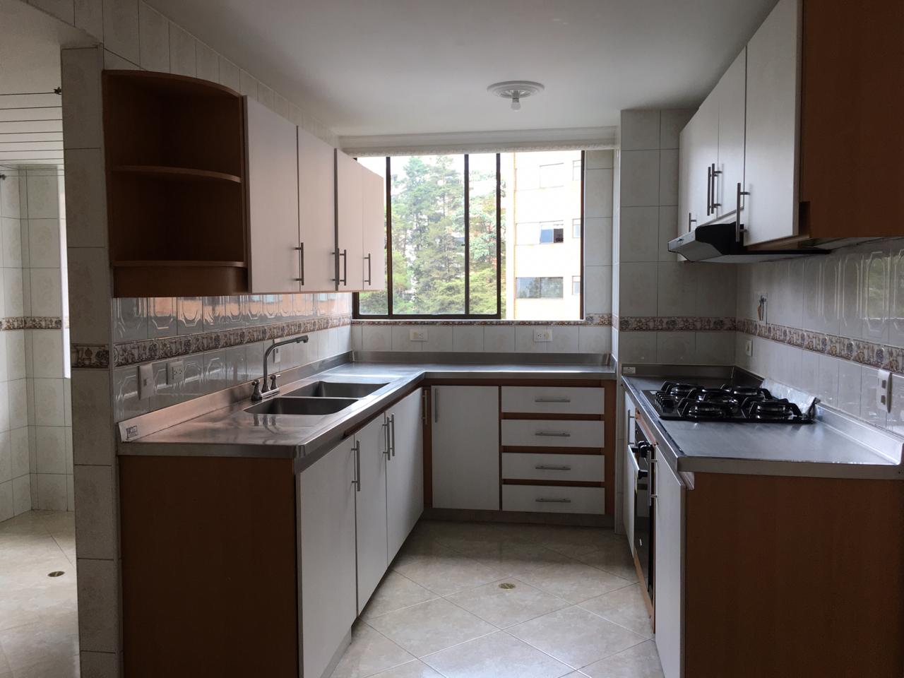Apartamento para arriendo en el Poblado Medellín