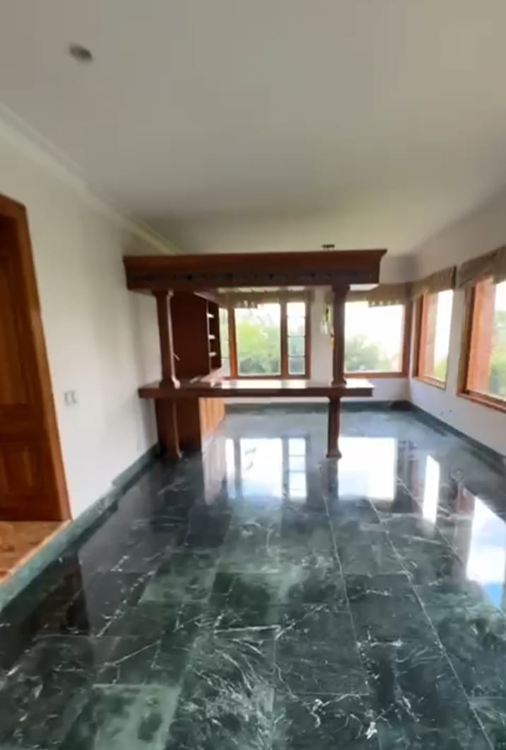 Casa en Venta La Calera El Poblado Medellin
