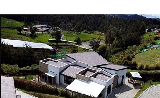 Casa para la venta en el Retiro vía la Ceja