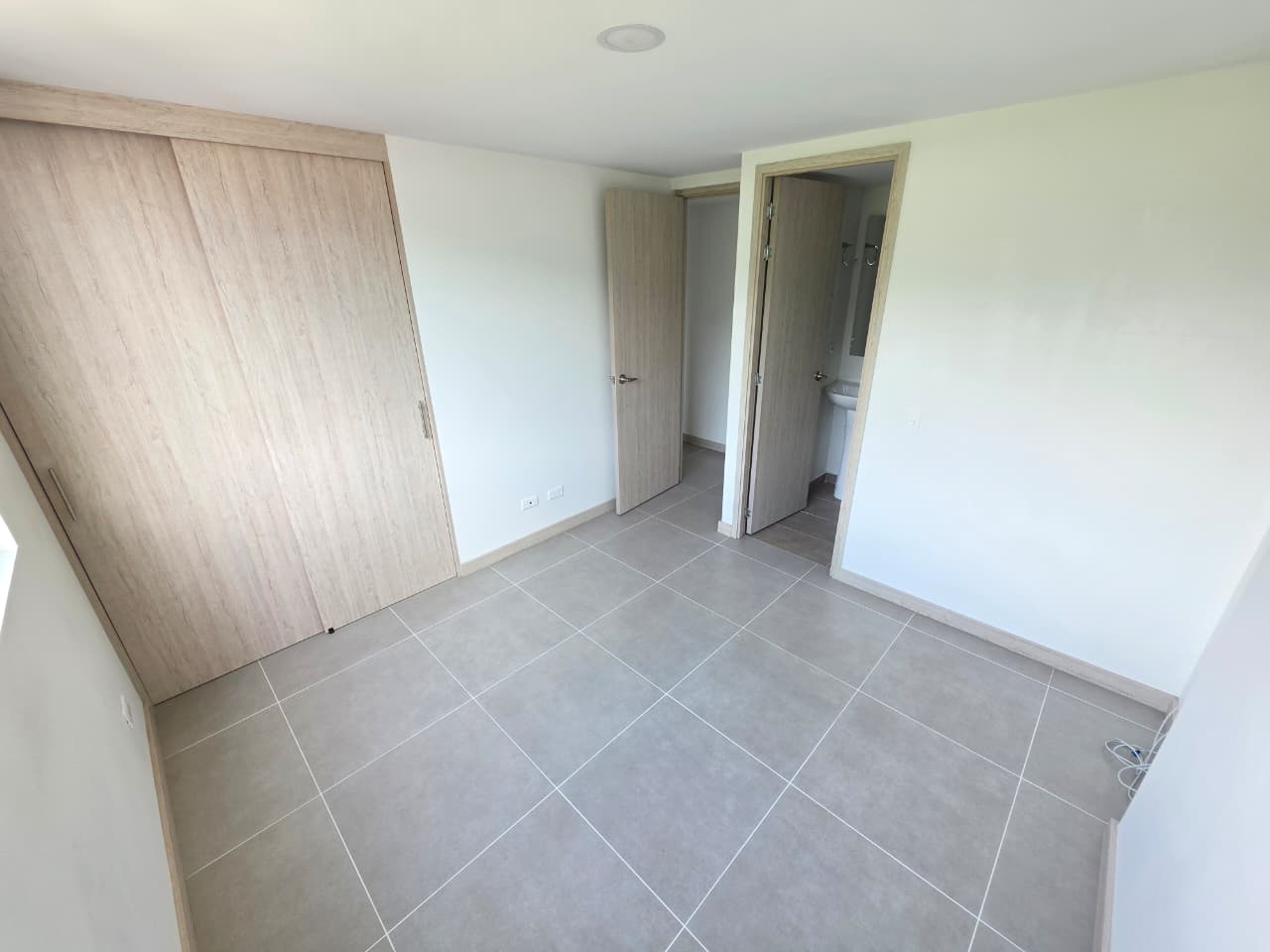 Apartamento en venta en sabaneta 400 millones