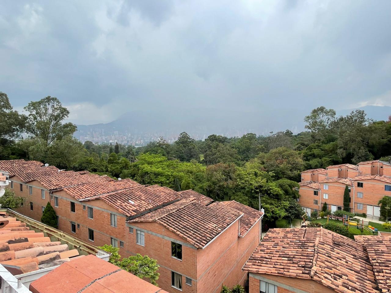 Se vende casa en belén La mota