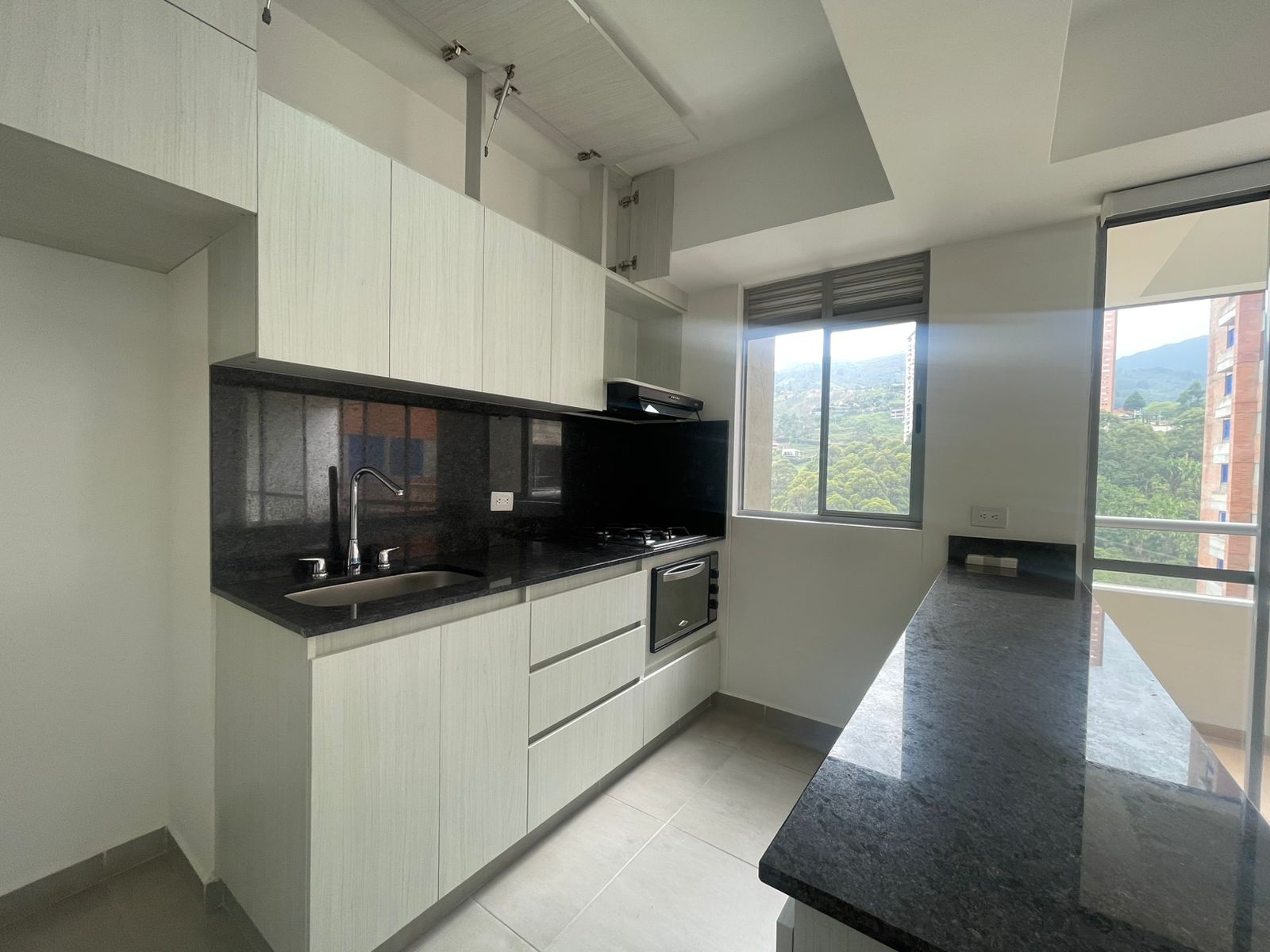 Venta de Apartamento en Sabaneta Las Lomitas