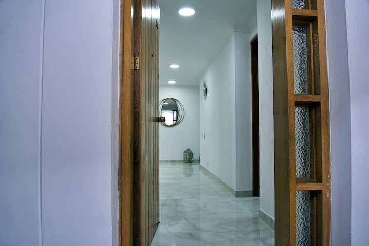 Apartamento para la venta en Medellin Poblado Los Parra