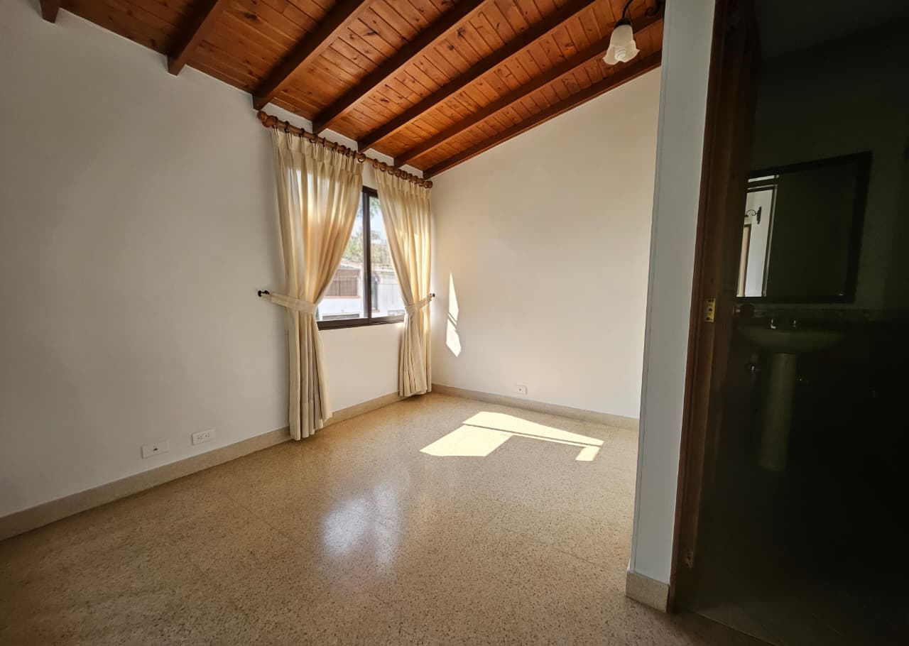 Casa para arriendo en Belén La Mota