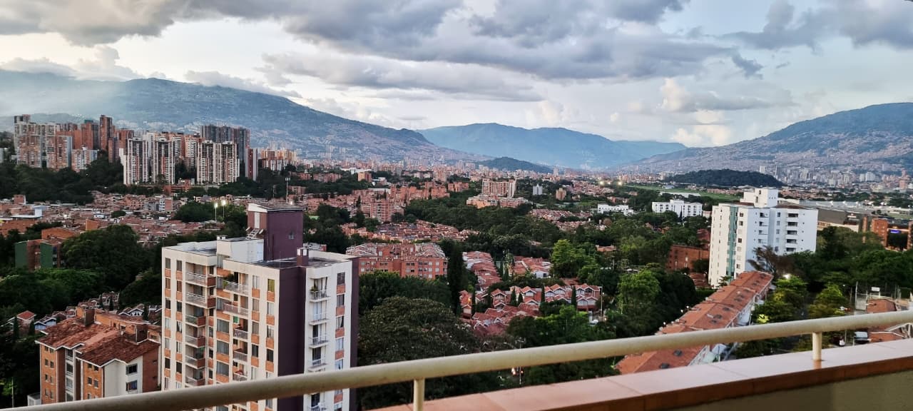 Apartamento en venta en la Belén la Mota