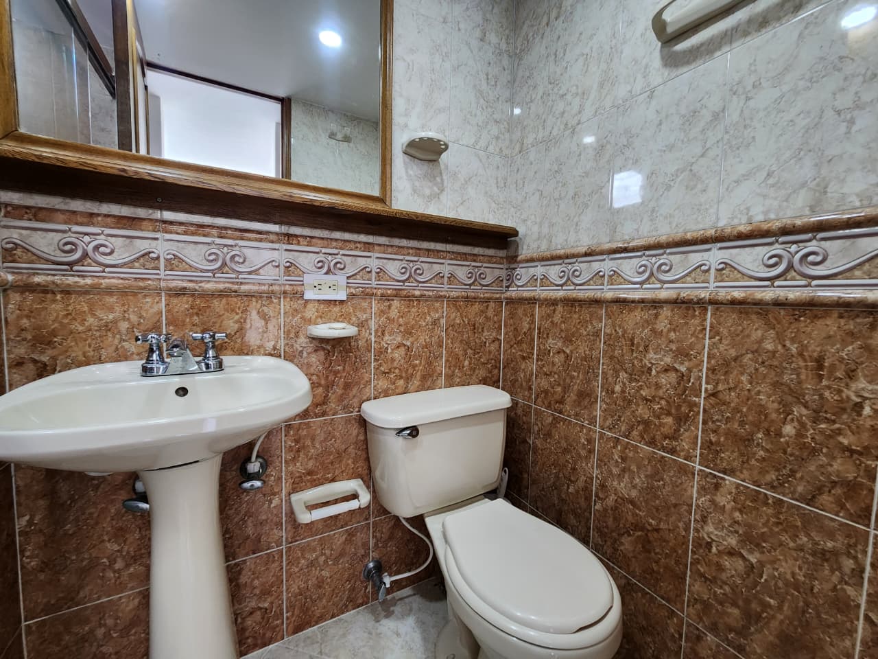Apartamento en arriendo el Poblado Loma de San Julian