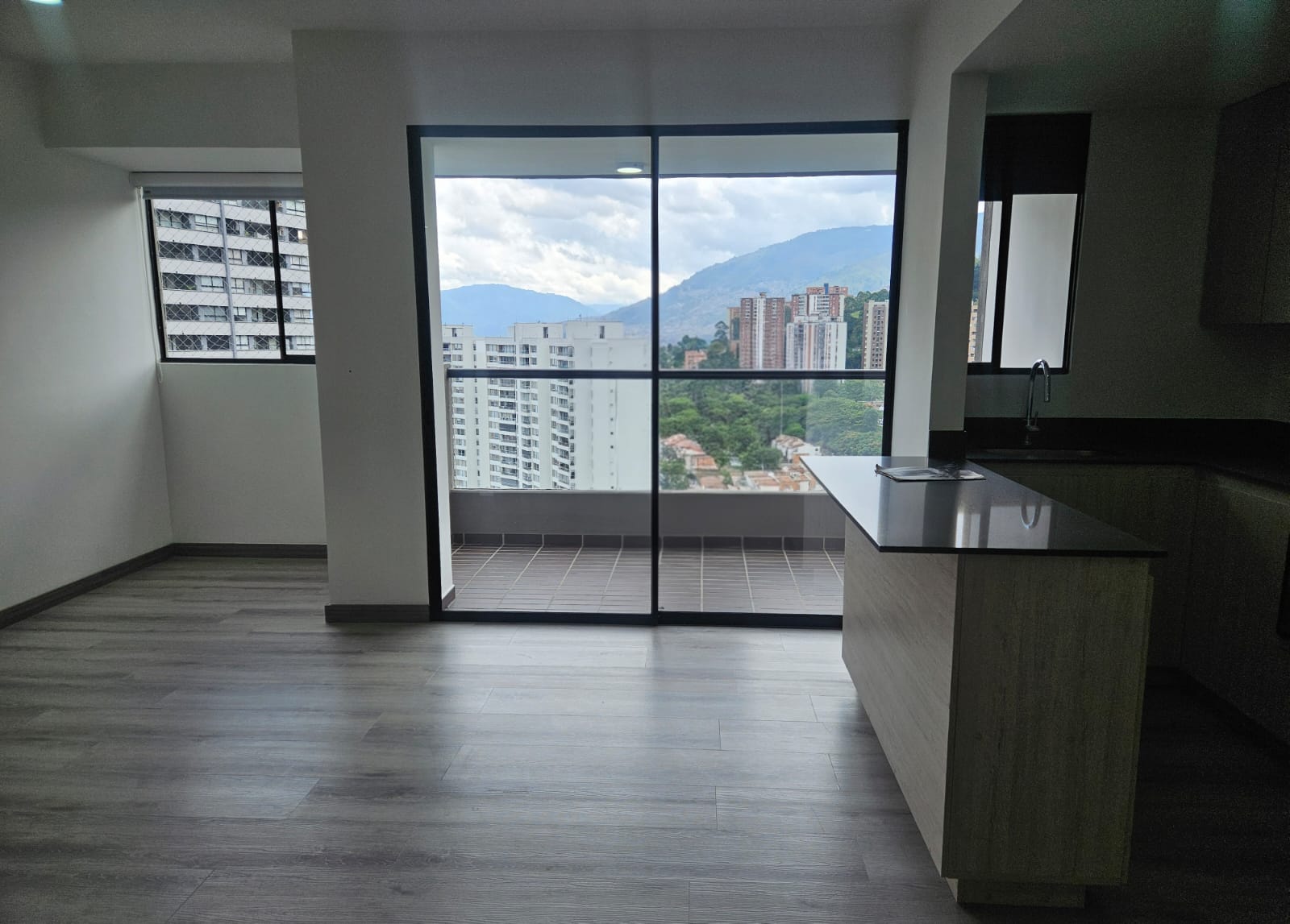 Apartamento para estrenar en arriendo en Las Palmas Medellín