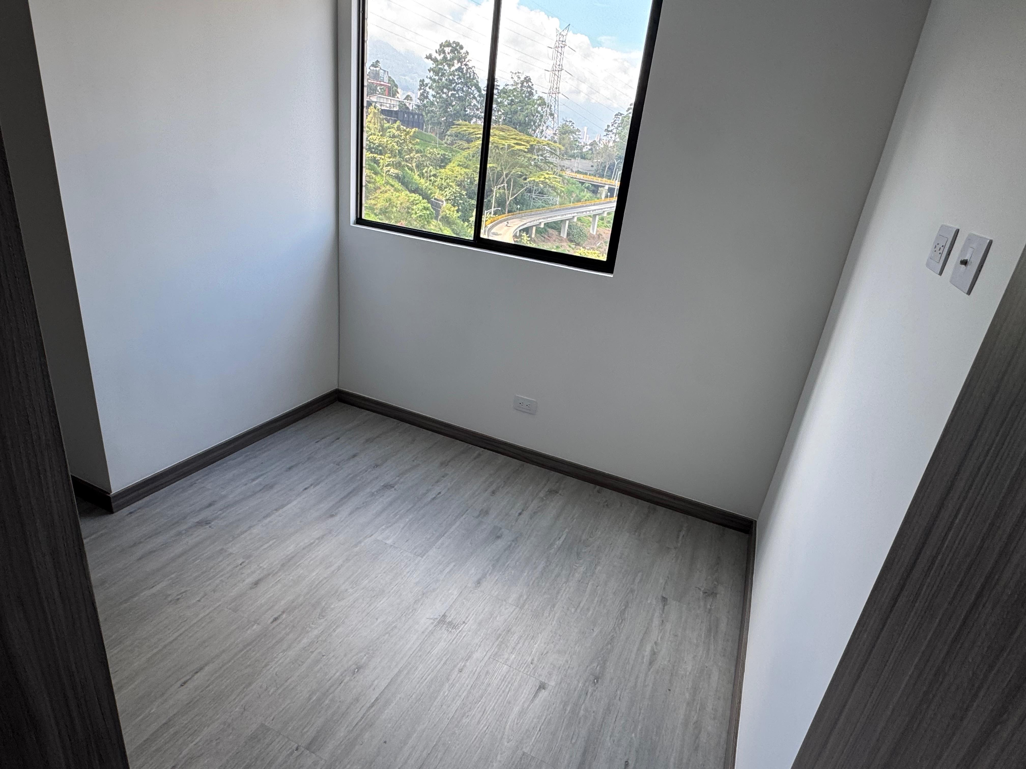 Apartamento para estrenar en arriendo en Las Palmas Medellín
