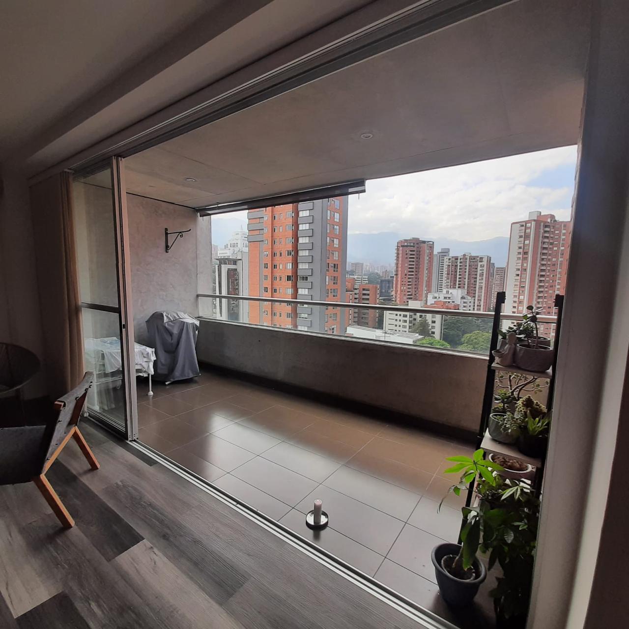 Apartamento para arriendo Medellín Poblado Santa María