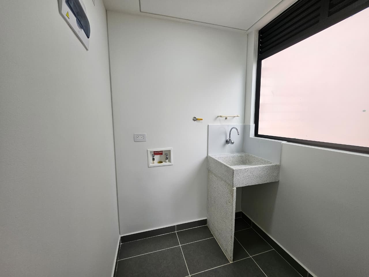 Apartamento para estrenar en arriendo en Las Palmas Medellín