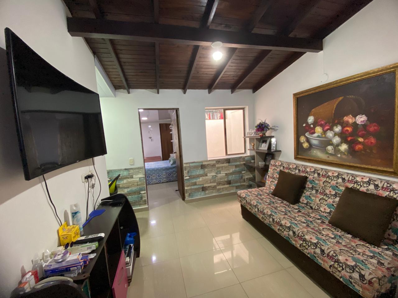 Casa de 2 niveles en venta en Envigado, El Dorado.