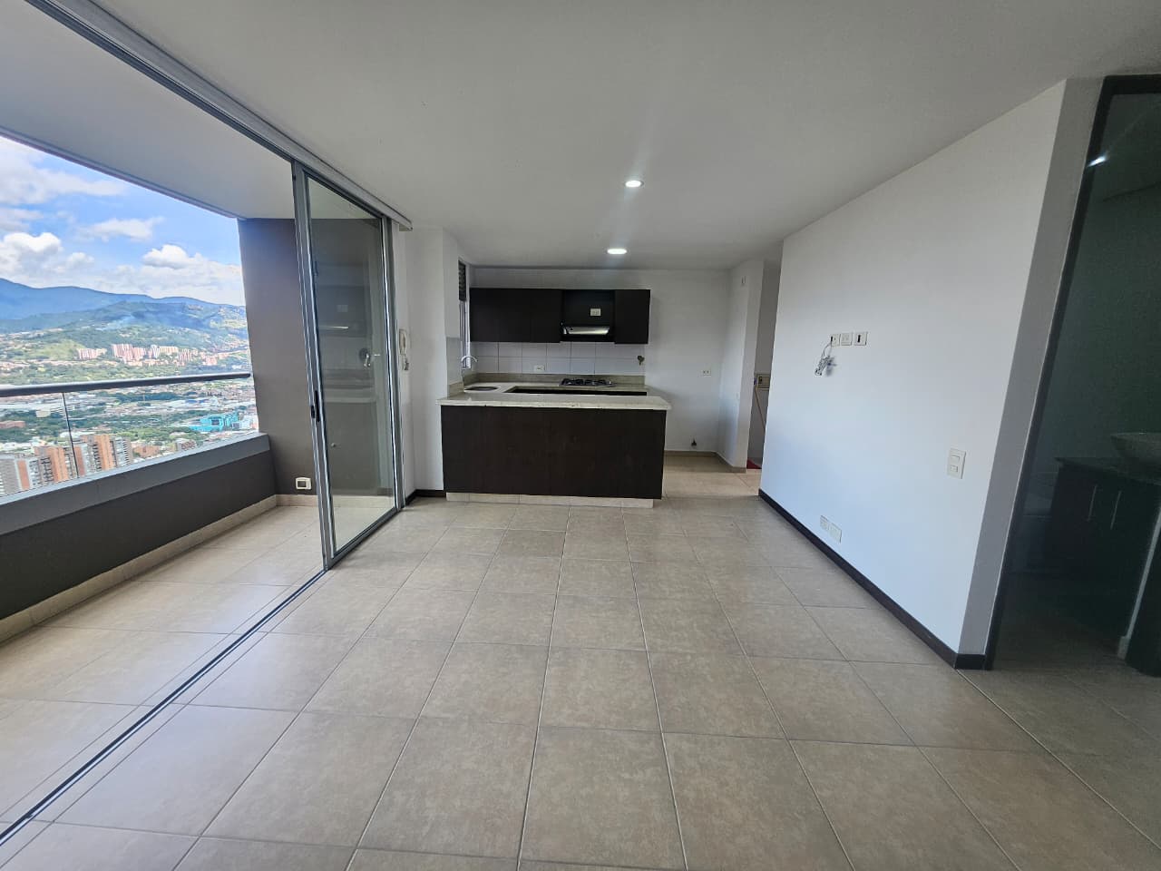 Apartamento para arriendo en Las Palmas Medellín