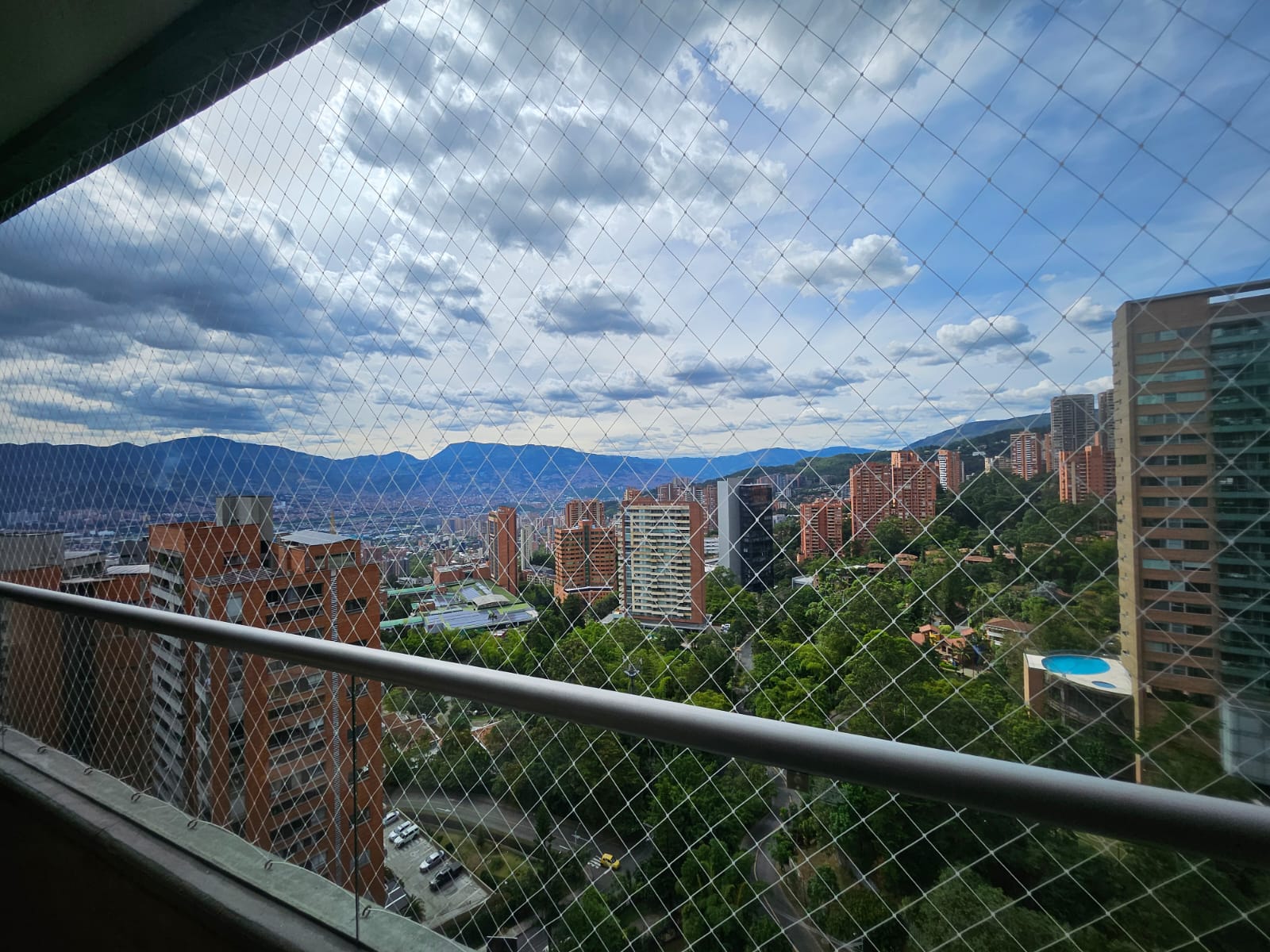 Apartamento para arriendo en La Calera Poblado Medellin