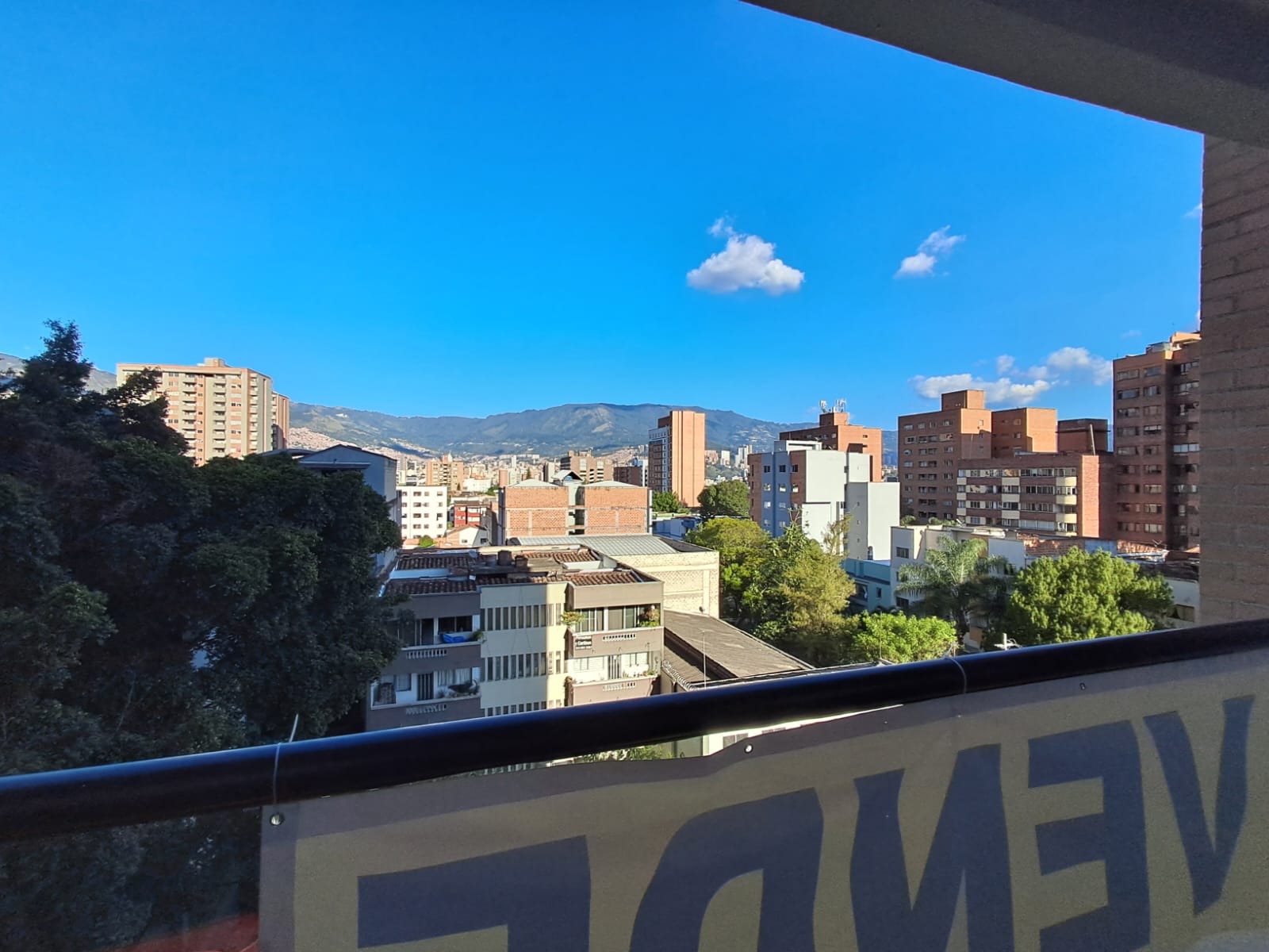 Apartamento en venta en Los Colores   Medellín
