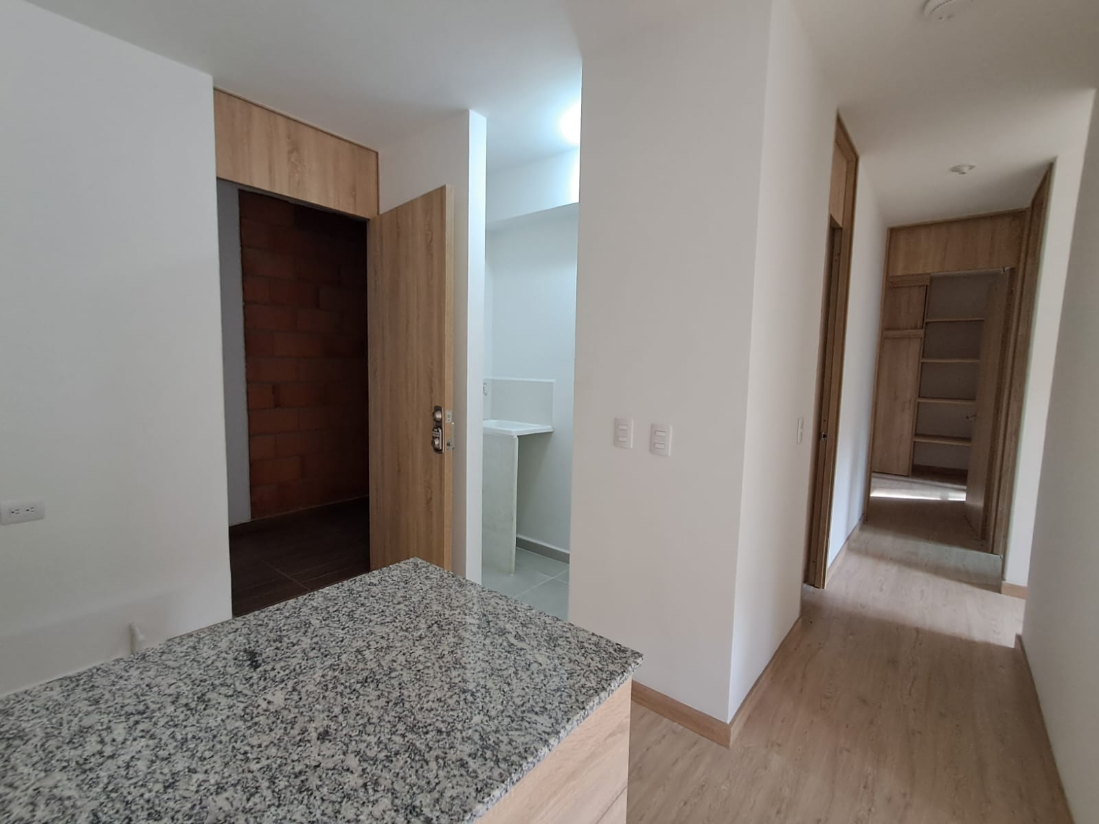 Apartamento Venta Robledo-Altamira BAJO DE PRECIO