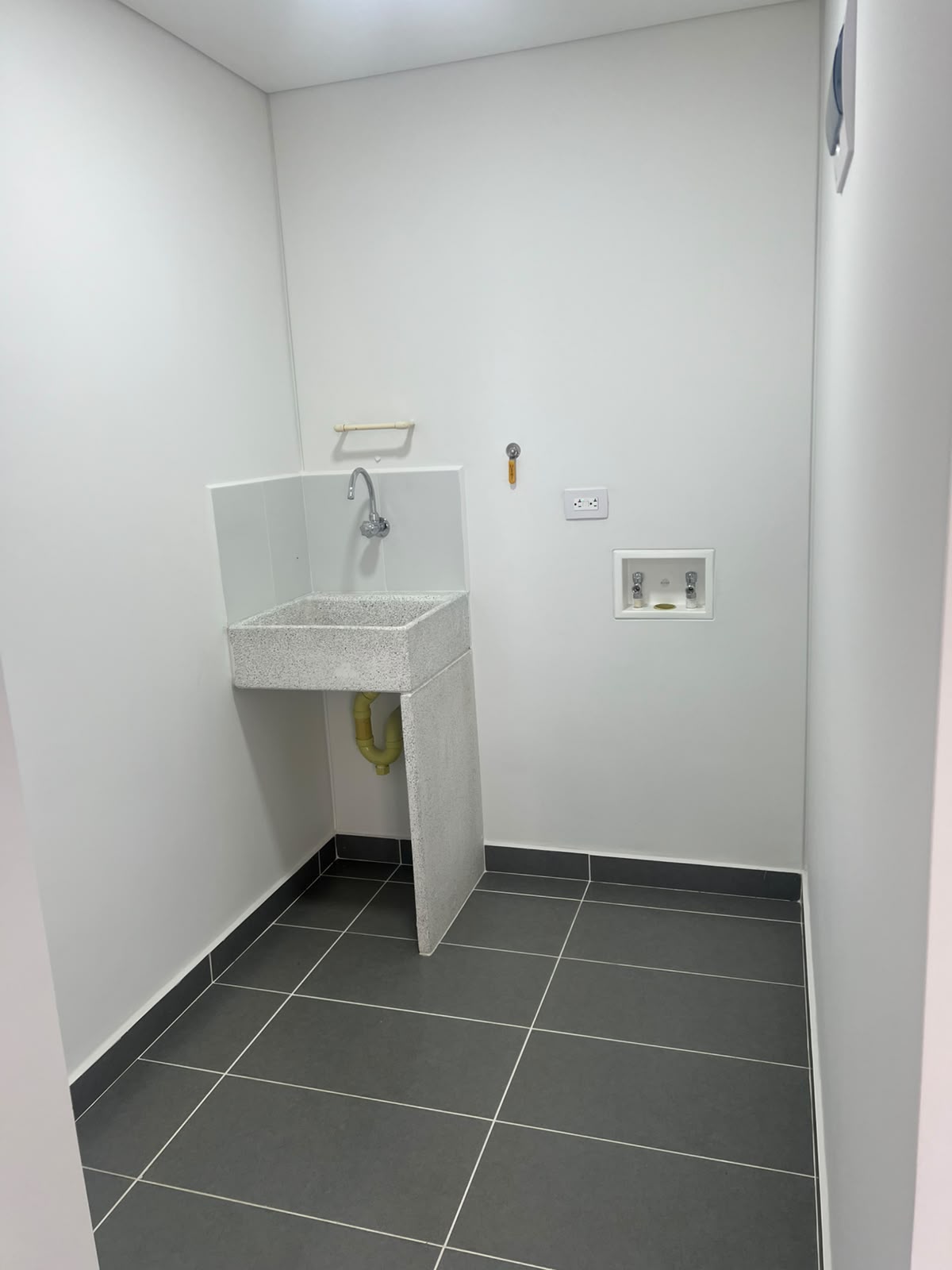 Apartamento para estrenar en arriendo en Las Palmas Medellín
