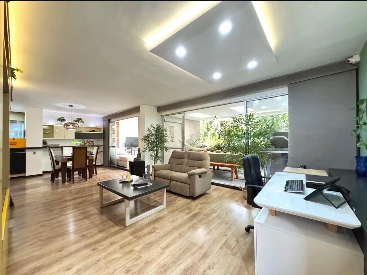 Apartamento para venta en Envigado Cumbres