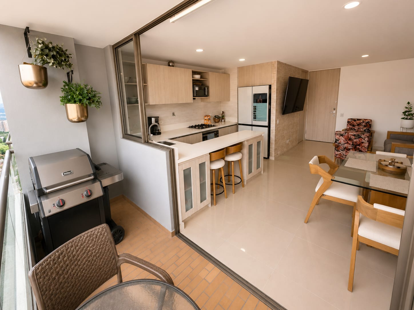 APARTAMENTO EN VENTA ENVIGADO LA PAZ – ZONA PLANA, PISCINA Y VISTA