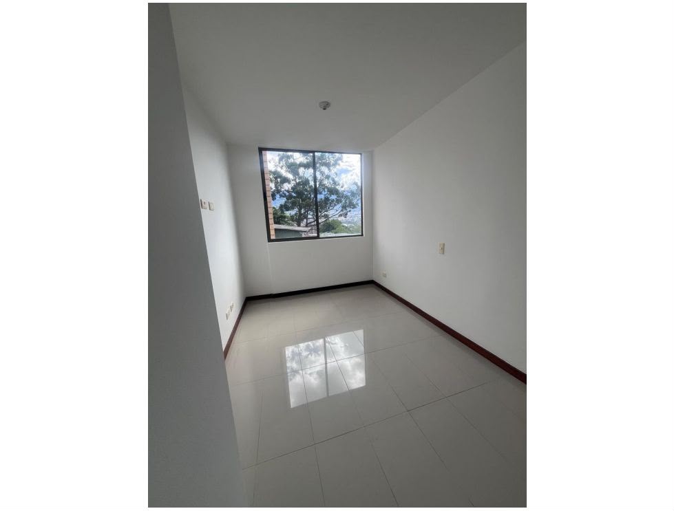 Apartamento para la venta en Envigado Loma del Barro