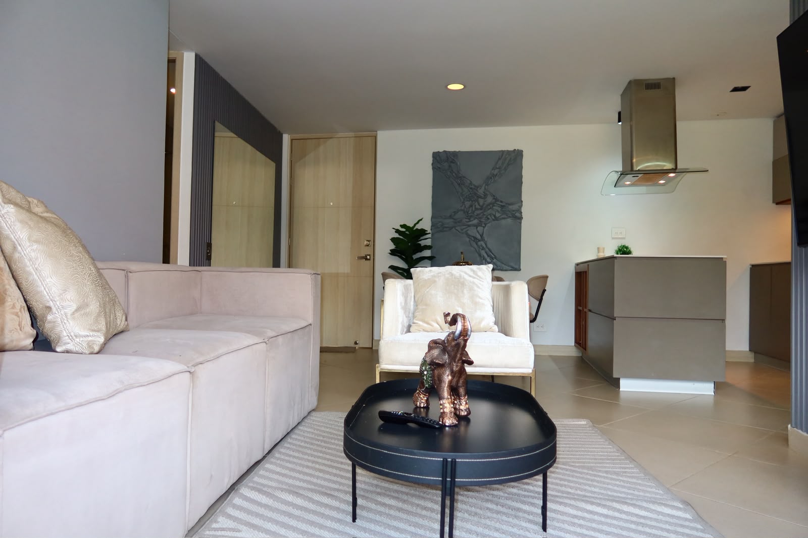 Apartamento amoblado en arriendo en Camino Verde Envigado