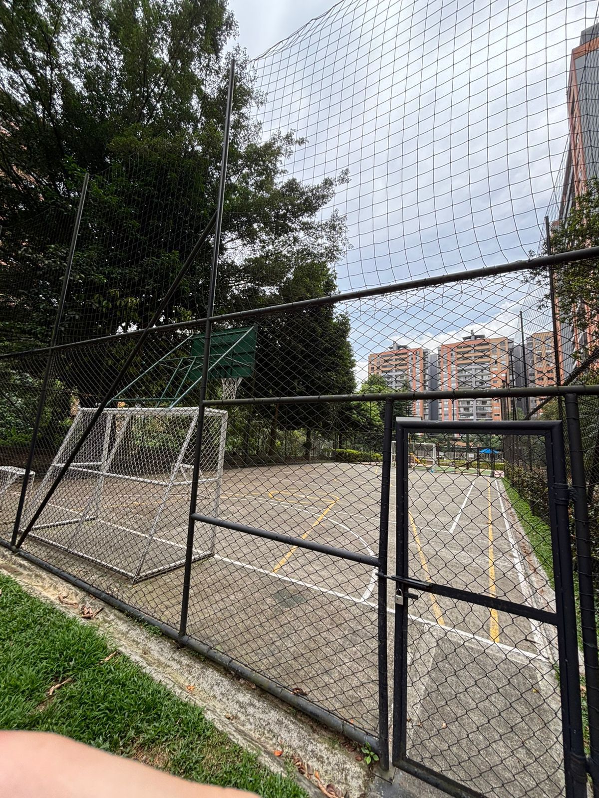 Apartamento para la venta en Envigado la Frontera  Poblado
