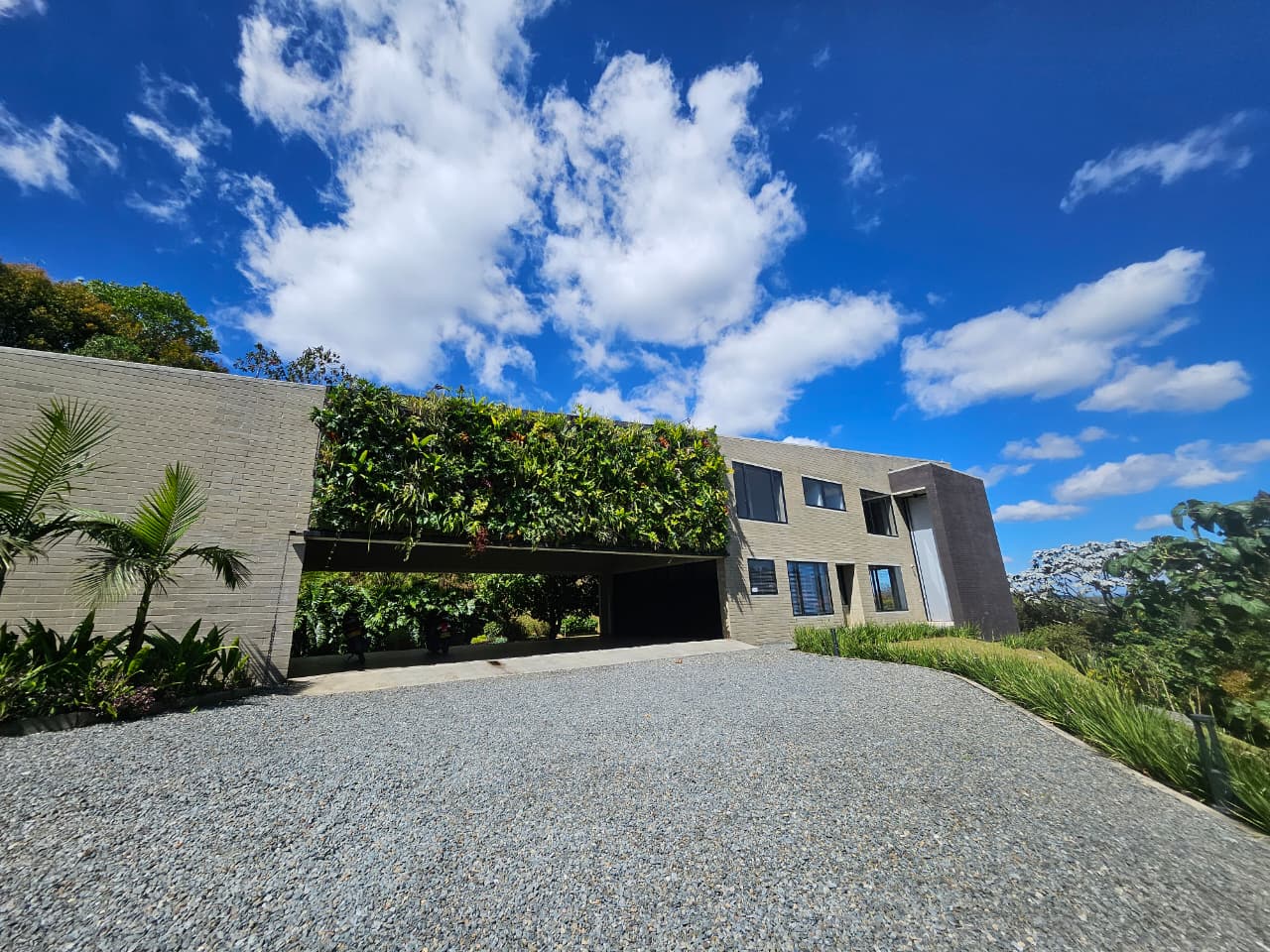 Casa para arriendo en Envigado Loma del Escobero