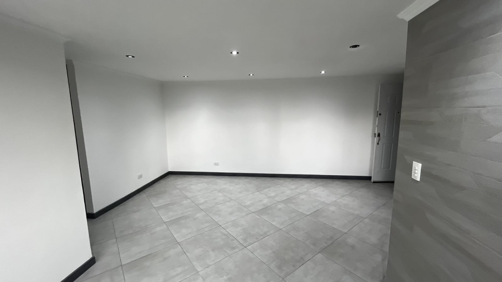 Apartamento en venta en Madera, Bello