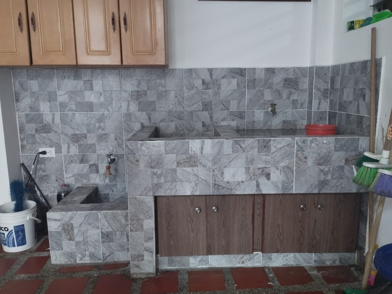 CASA EN VENTA AMERICA