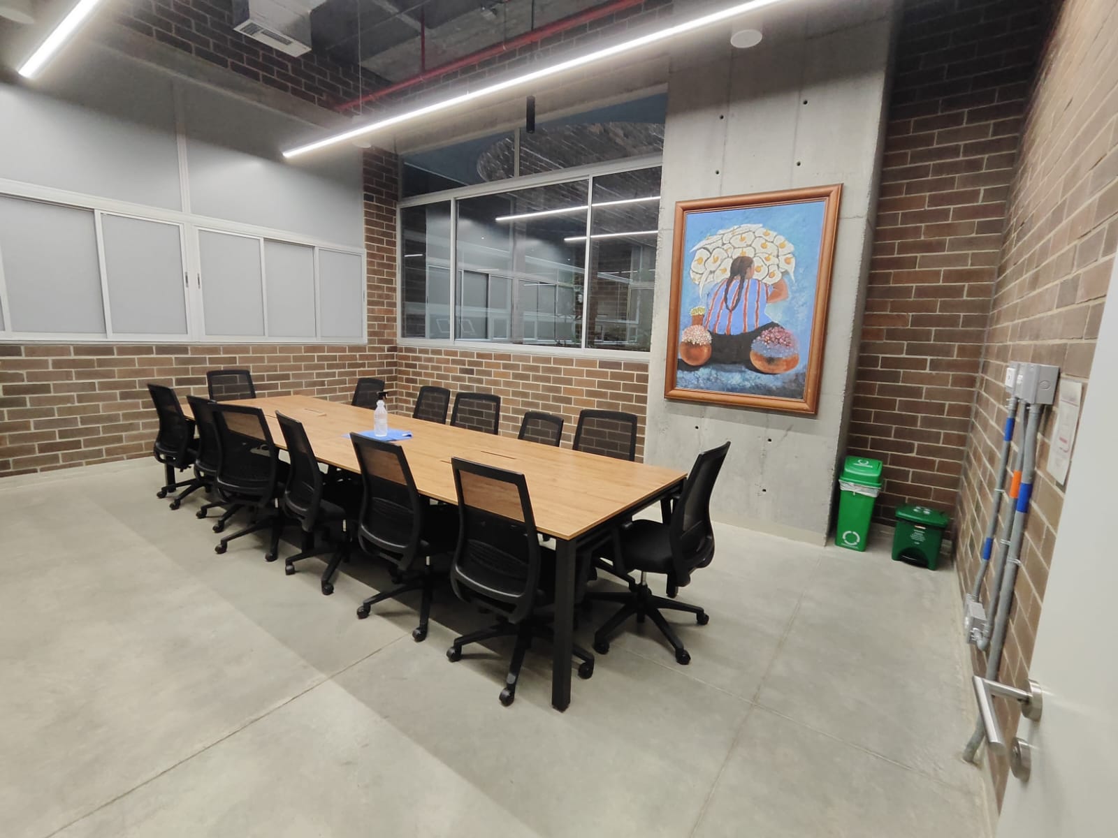 Edificio industrial para venta en sector  la aguacatala   Medellin