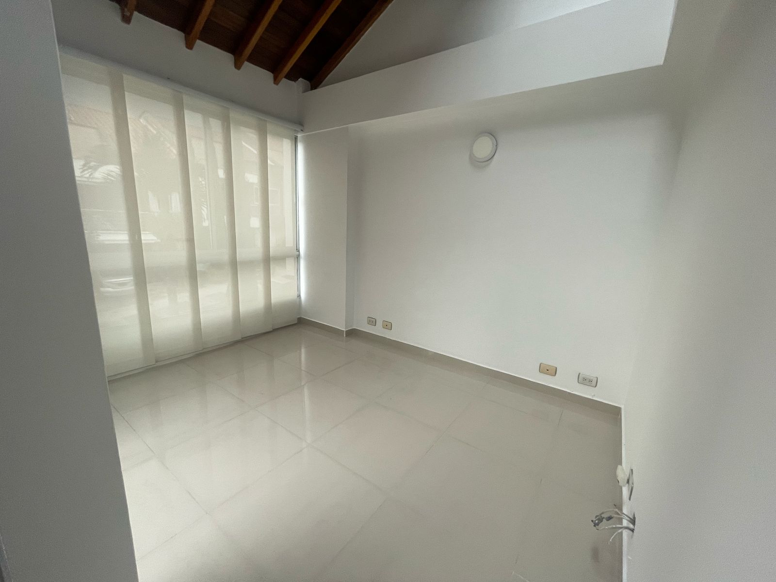 Casa para la venta en La Estrella Cerca del Parque - Antioquia