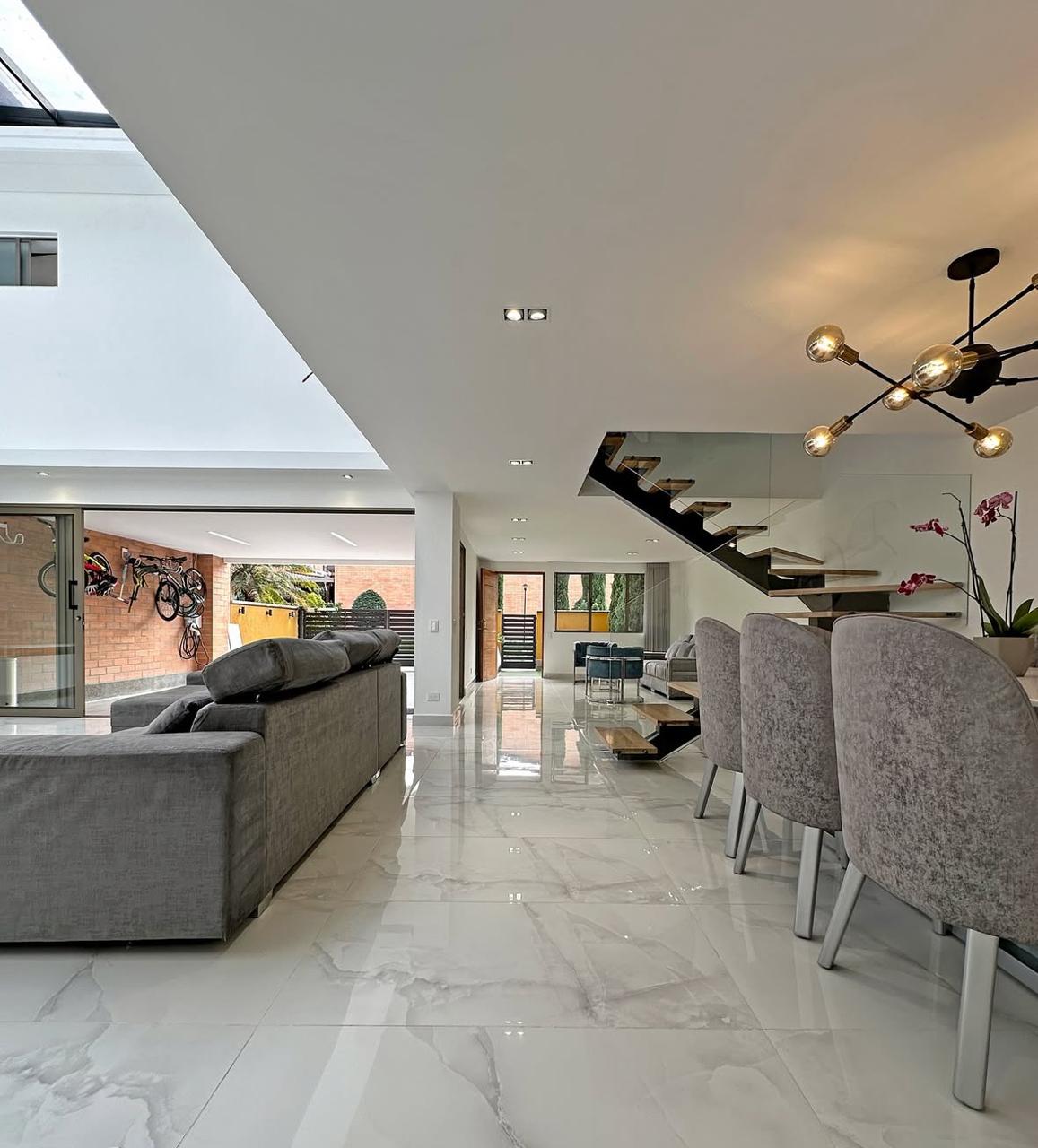 Casa para la venta en la Estrella Antioquia