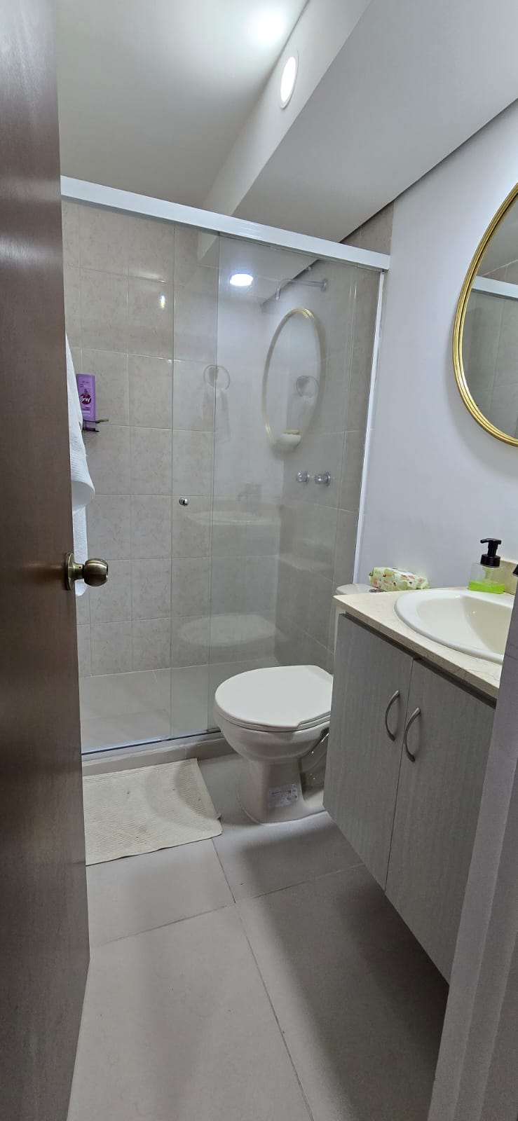 Apartamento en venta Medellin Loma de los Bernal