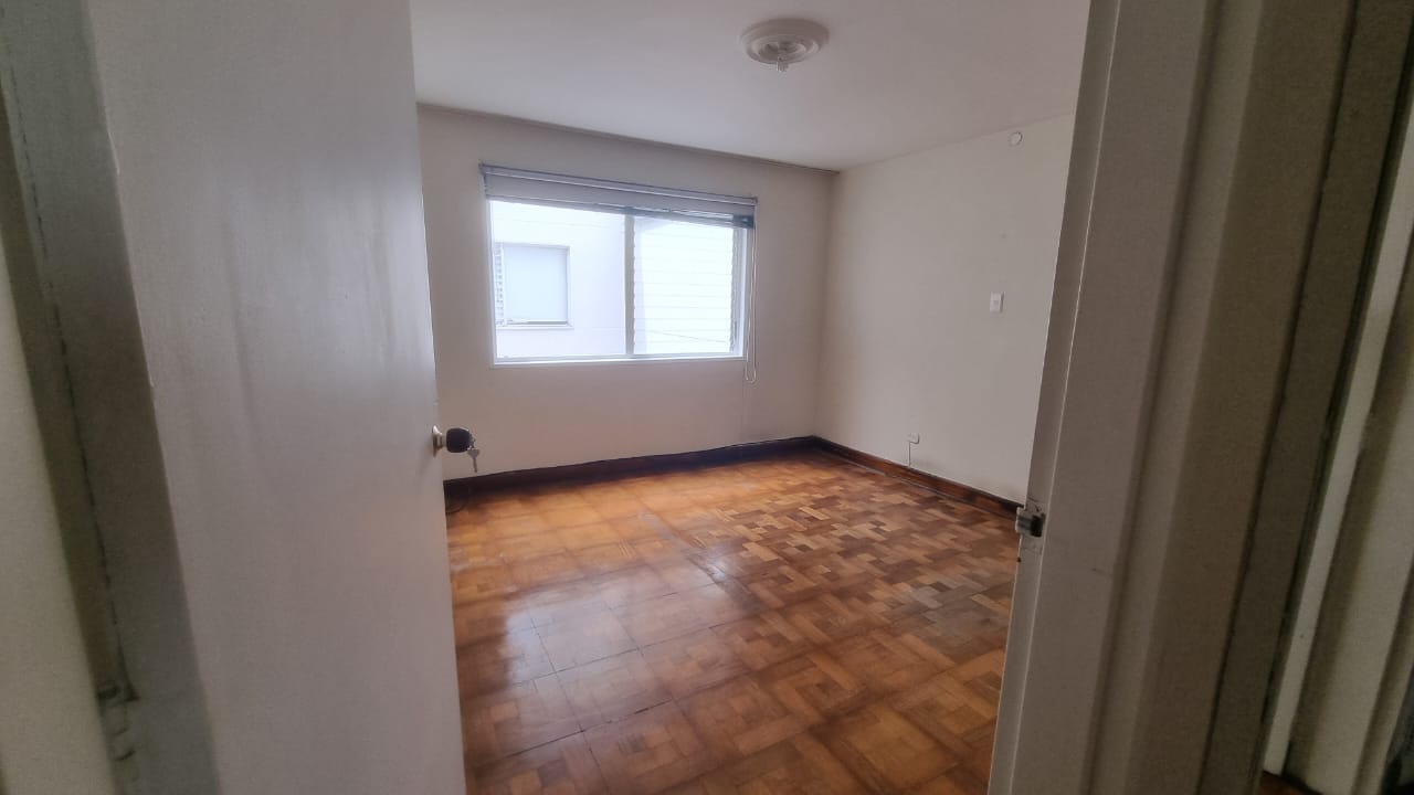 APARTAMENTO EN VENTA LAURELES, MEDELLIN