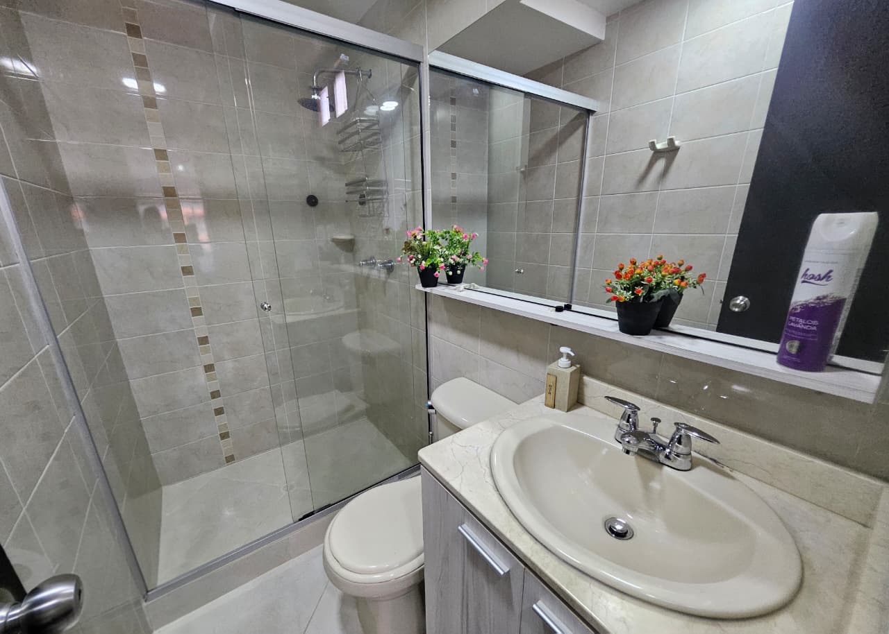 Apartamento amoblado en arriendo en Ciudad del Río El Poblado